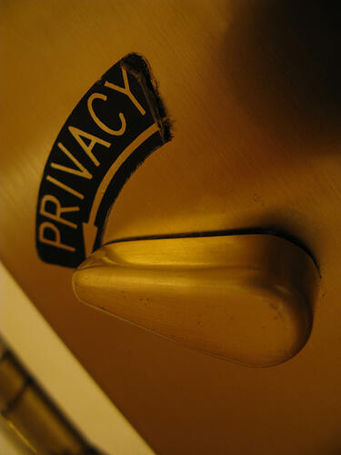 2404940312 e759c4030d privacy