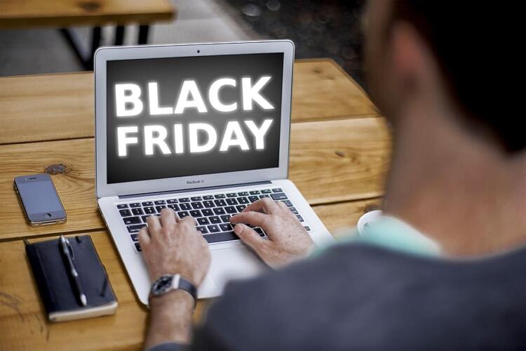black friday online shopping gifts consumption buy