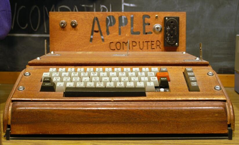 Un computer Apple-1 originale è stato battuto all’asta per 400 mila dollari